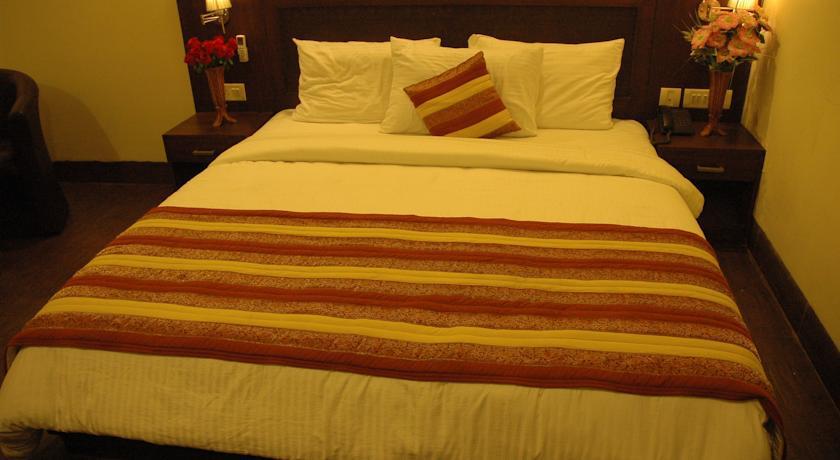 Airport Hotel Daya Capitol New Delhi Ngoại thất bức ảnh