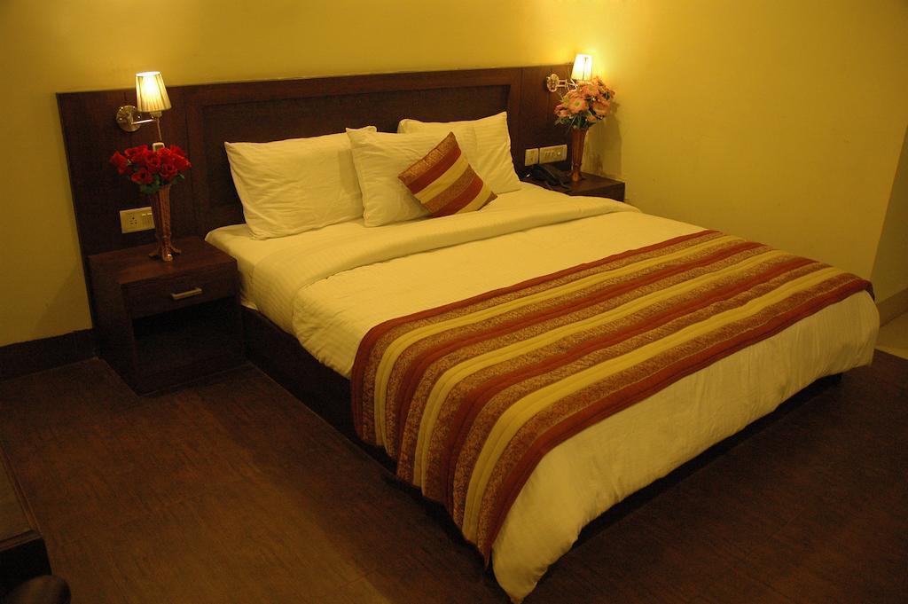 Airport Hotel Daya Capitol New Delhi Ngoại thất bức ảnh