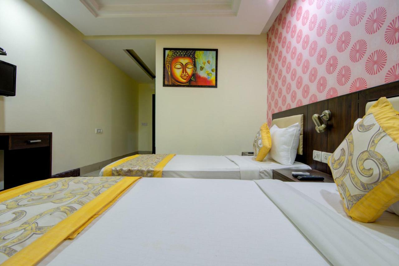 Airport Hotel Daya Capitol New Delhi Ngoại thất bức ảnh