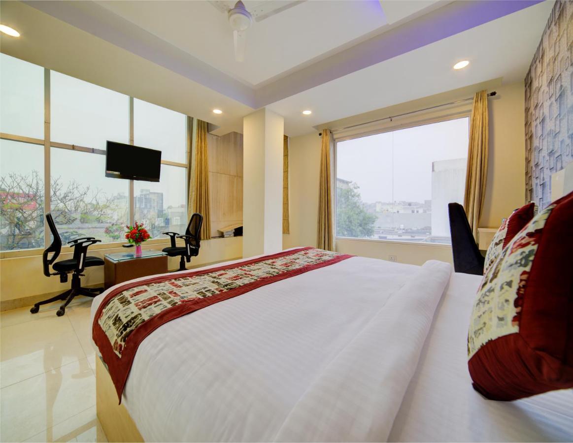 Airport Hotel Daya Capitol New Delhi Ngoại thất bức ảnh