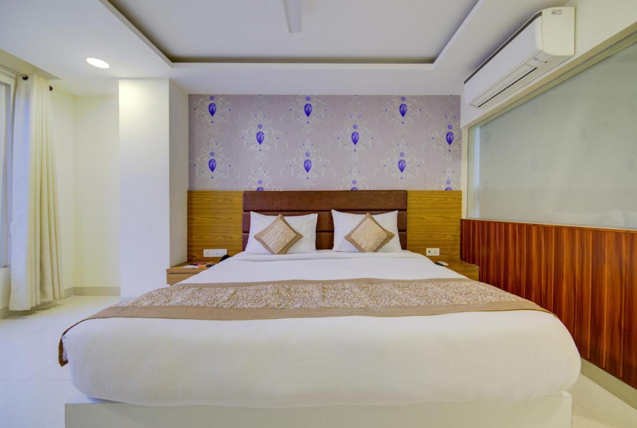 Airport Hotel Daya Capitol New Delhi Ngoại thất bức ảnh