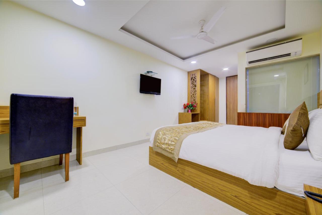 Airport Hotel Daya Capitol New Delhi Ngoại thất bức ảnh