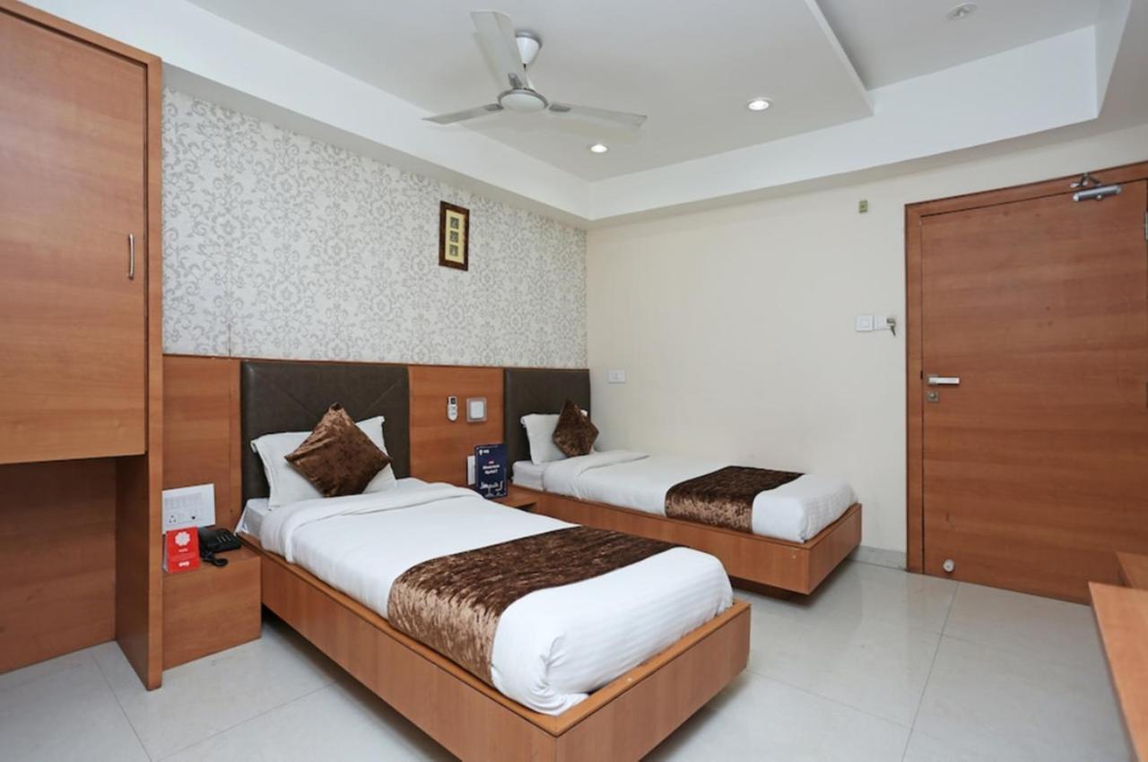 Airport Hotel Daya Capitol New Delhi Ngoại thất bức ảnh